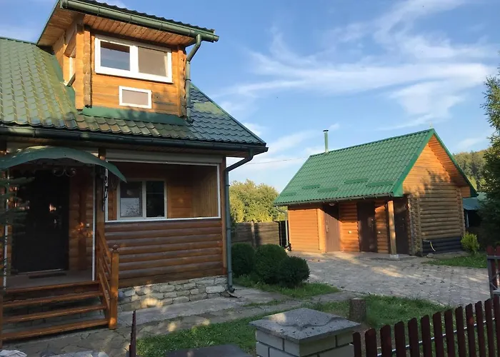 度假居 карпатських гір